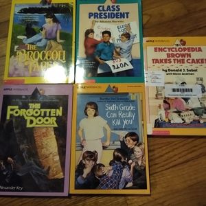 5 Apple Paperbacks in GUC